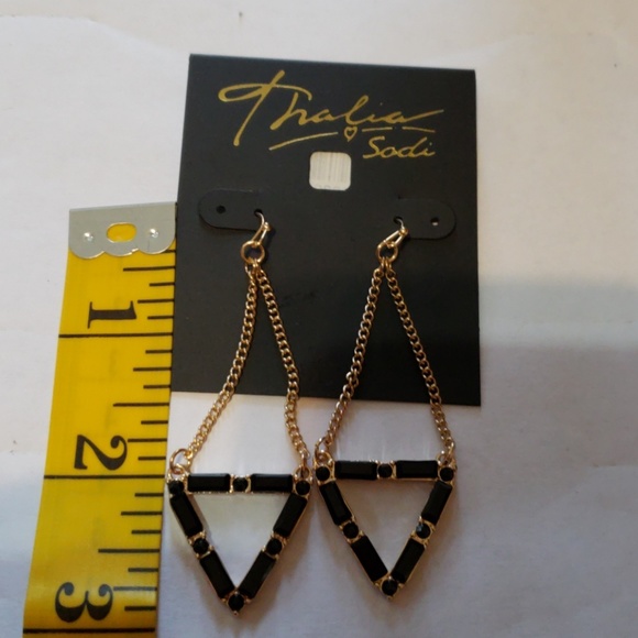 🎁SOLD🎁NWT HEART DRP EARRINGS - Picture 3 of 5